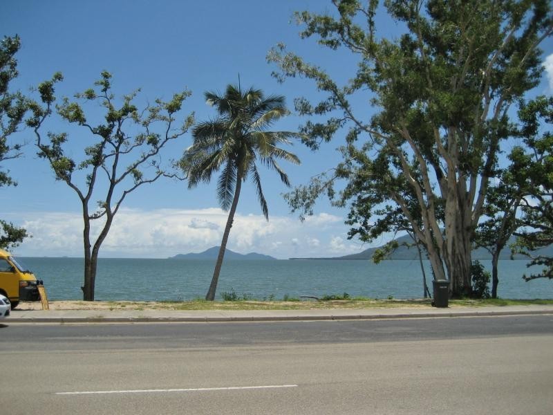 29 Victoria Street, Cardwell QLD 4849