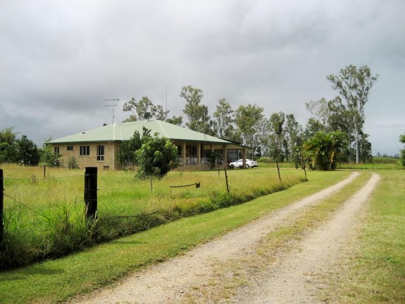 787 Upper Murray Road, Murray Upper QLD 4854