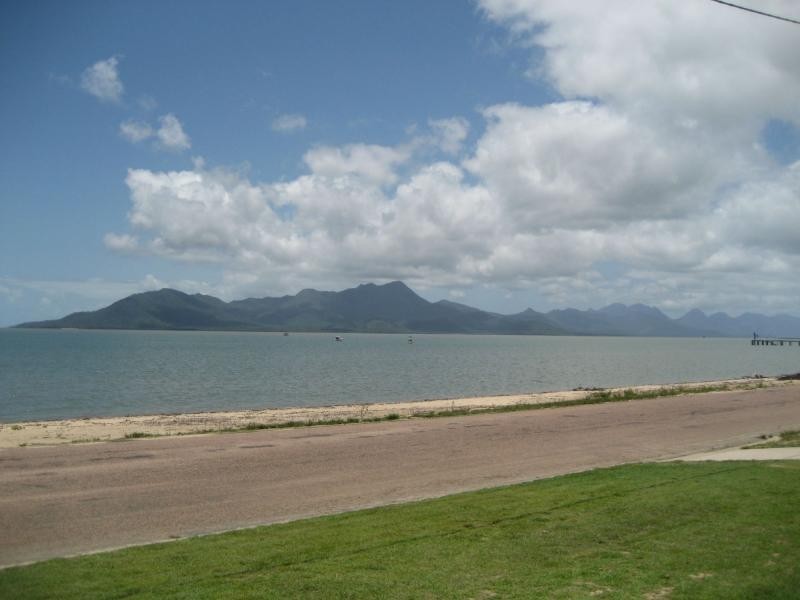 15 Marine Parade, Cardwell QLD 4849