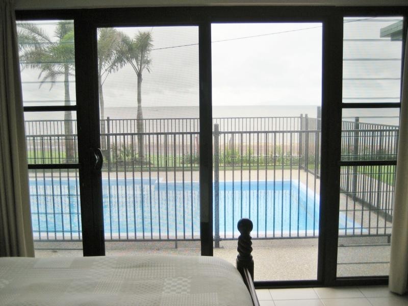 15 Marine Parade, Cardwell QLD 4849