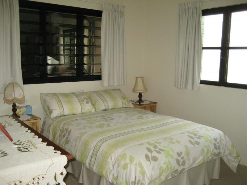 15 Marine Parade, Cardwell QLD 4849