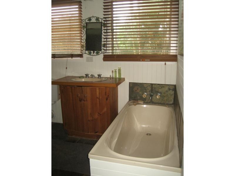 87 Roma Street, Cardwell QLD 4849