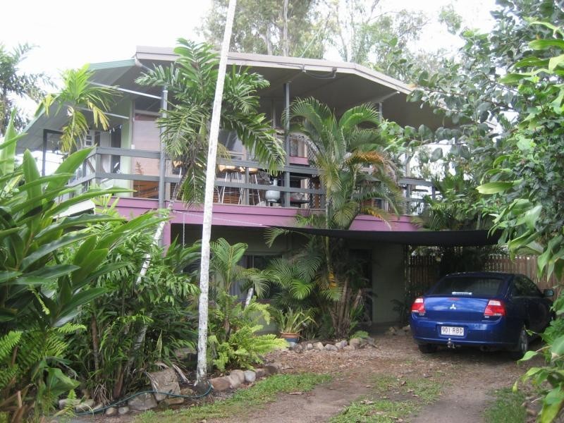 87 Roma Street, Cardwell QLD 4849