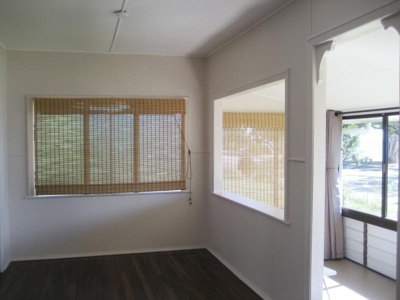 27 Victoria Street, Cardwell QLD 4849