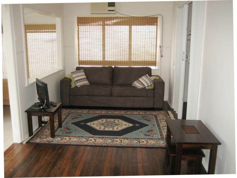 27 Victoria Street, Cardwell QLD 4849