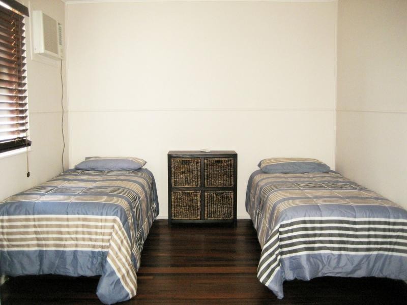 27 Victoria Street, Cardwell QLD 4849