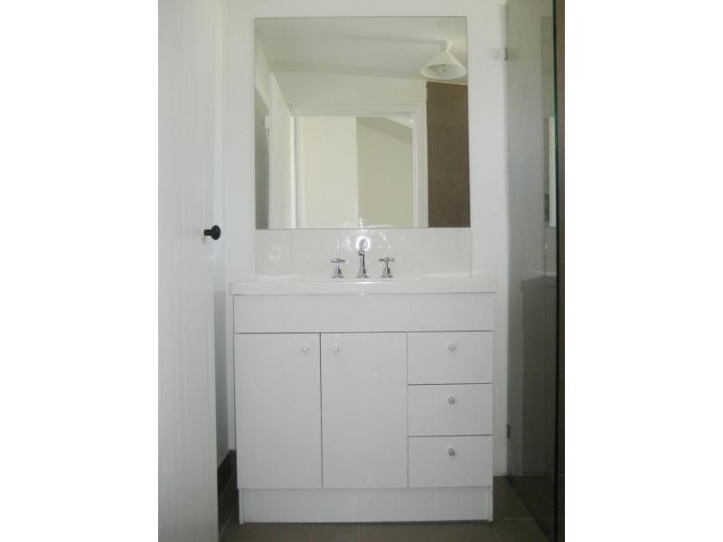 27 Victoria Street, Cardwell QLD 4849