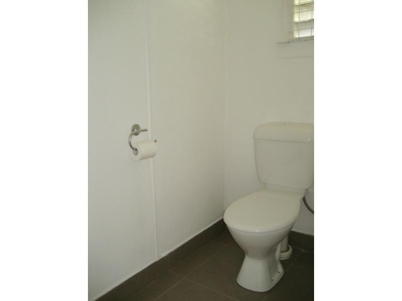 27 Victoria Street, Cardwell QLD 4849