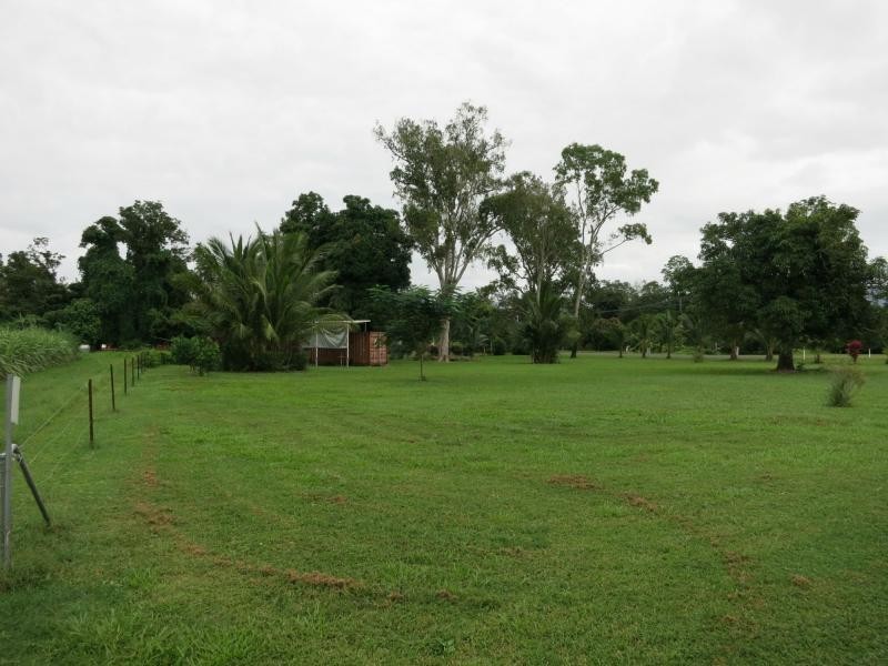 L17 Elllerbeck Road, Carruchan QLD 4816