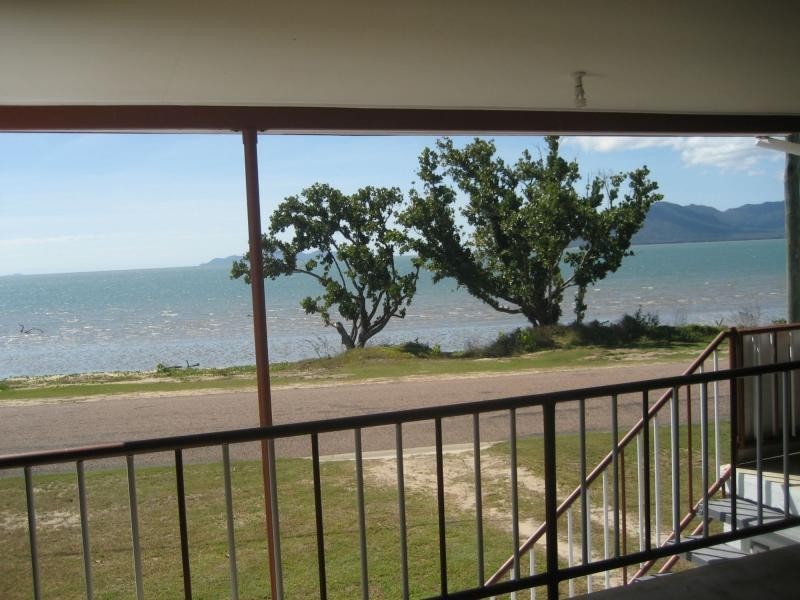 23 Marine Parade, Cardwell QLD 4849