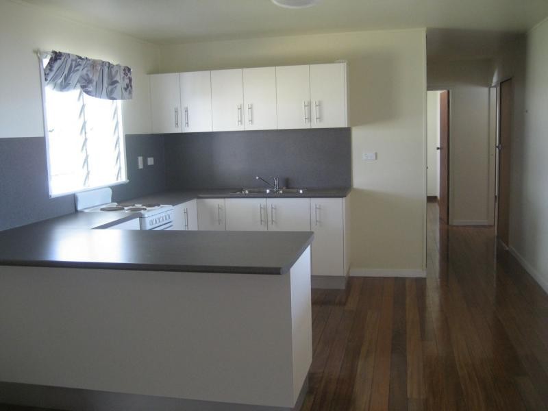 23 Marine Parade, Cardwell QLD 4849
