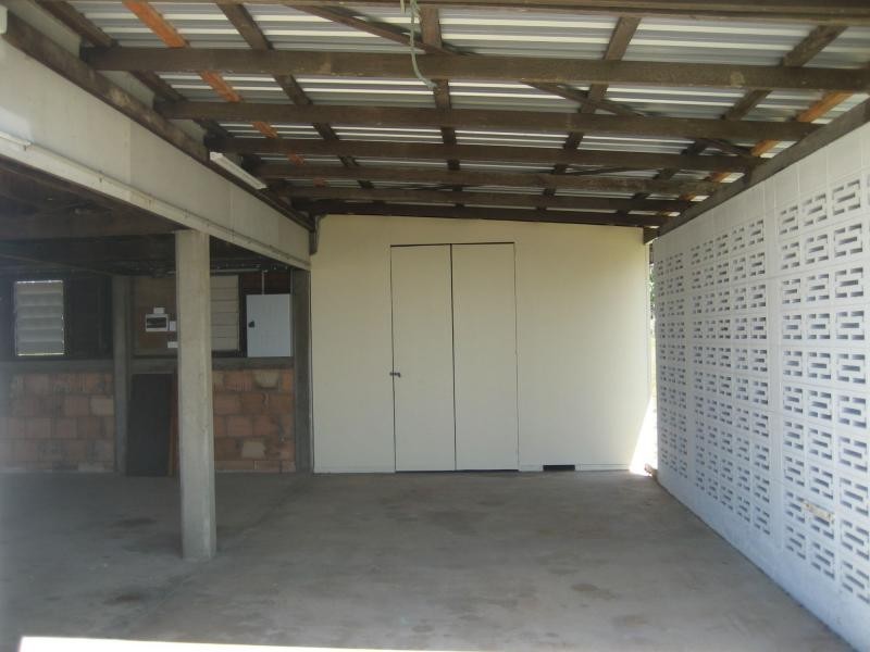 23 Marine Parade, Cardwell QLD 4849