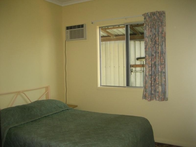 17 Liverpool Street, Cardwell QLD 4849