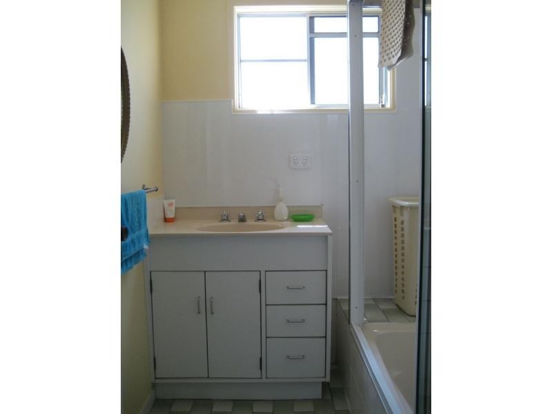 17 Liverpool Street, Cardwell QLD 4849