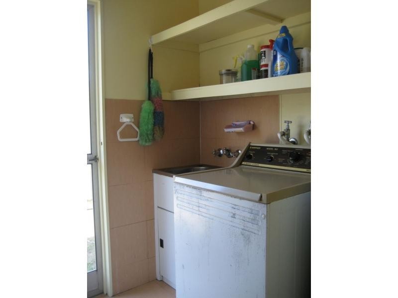 17 Liverpool Street, Cardwell QLD 4849