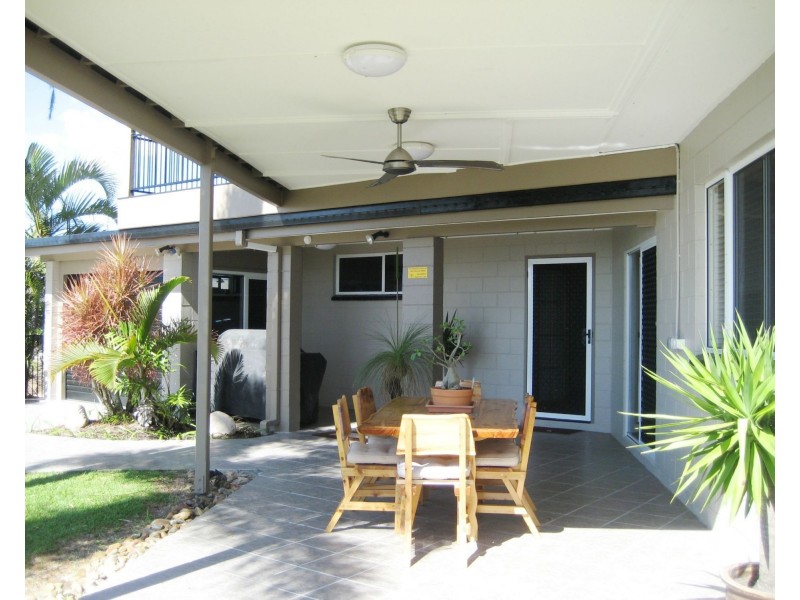 47 Marine Parade, Cardwell QLD 4849