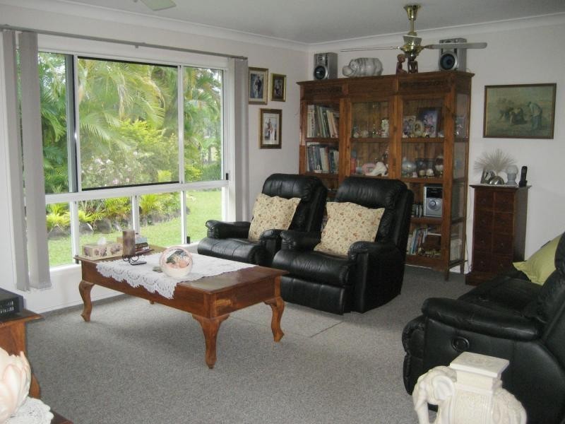 55786 Bruce Highway, Ellerbeck QLD 4816