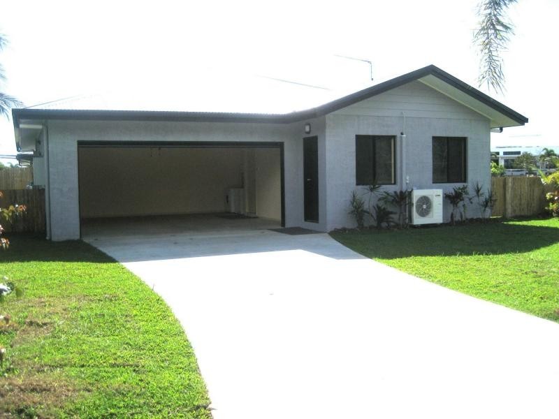 12 Cassia Crescent, Cardwell QLD 4849