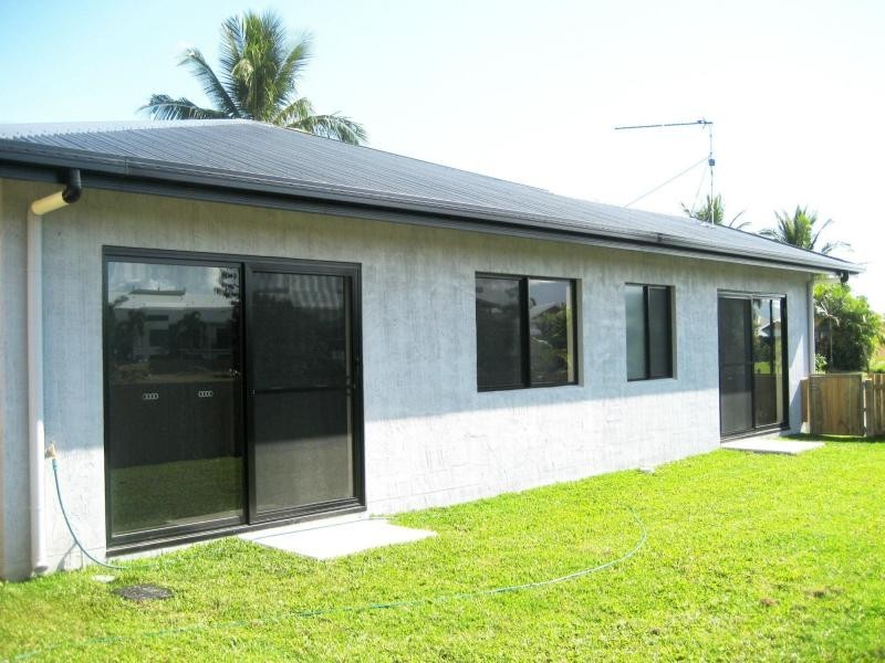 12 Cassia Crescent, Cardwell QLD 4849