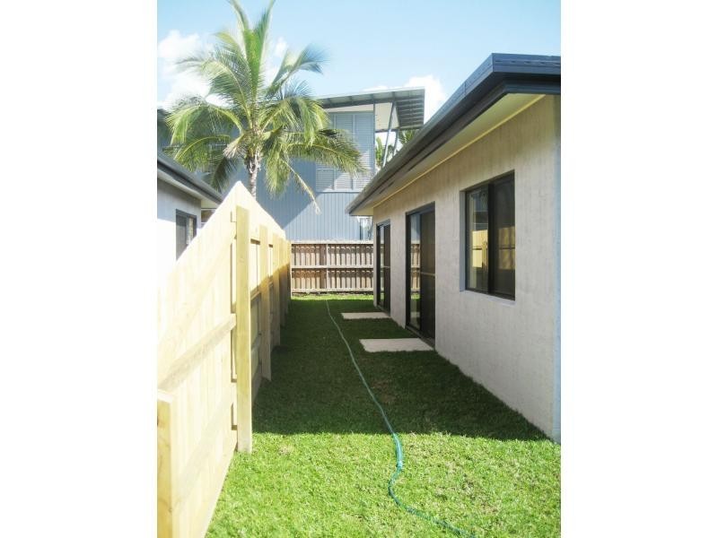 12 Cassia Crescent, Cardwell QLD 4849
