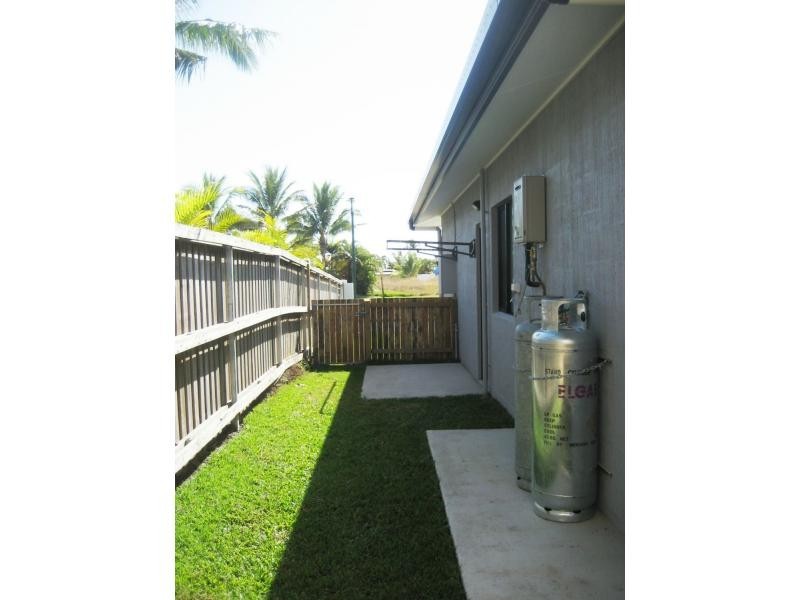 12 Cassia Crescent, Cardwell QLD 4849