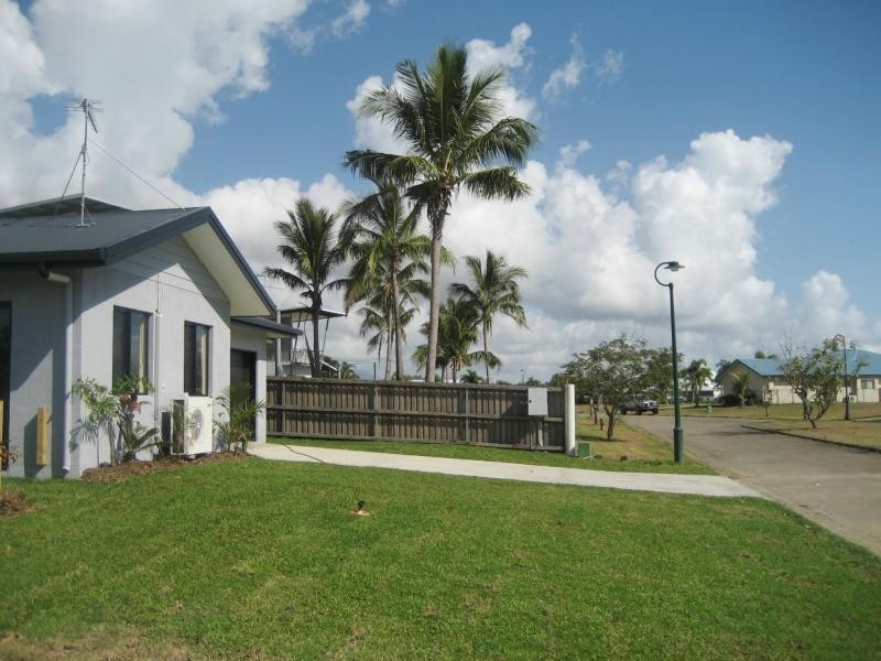 12 Cassia Crescent, Cardwell QLD 4849