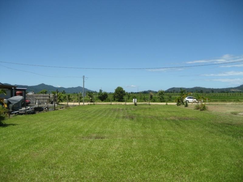 L113 Crossan Road, Midgenoo QLD 4854