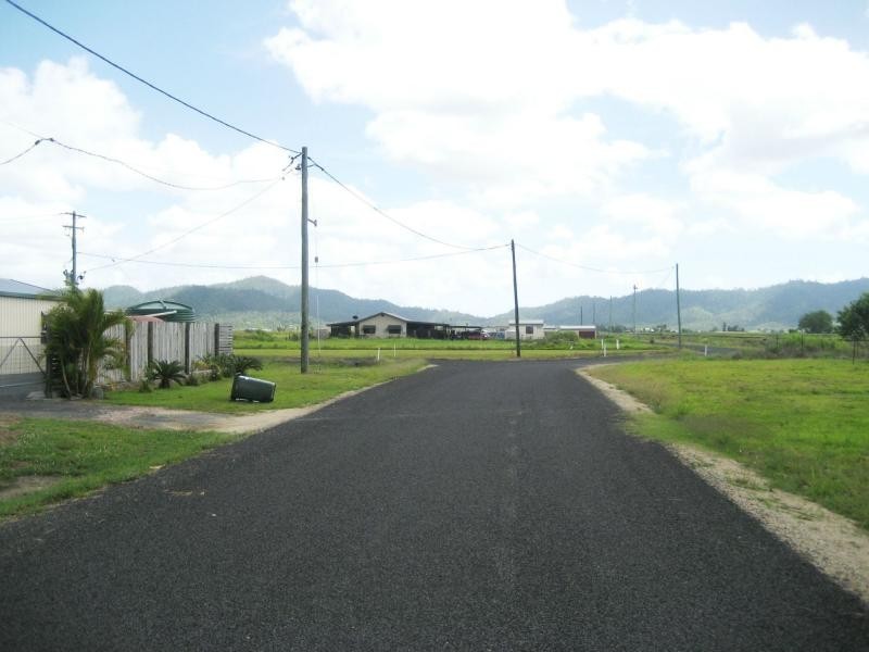 L113 Crossan Road, Midgenoo QLD 4854