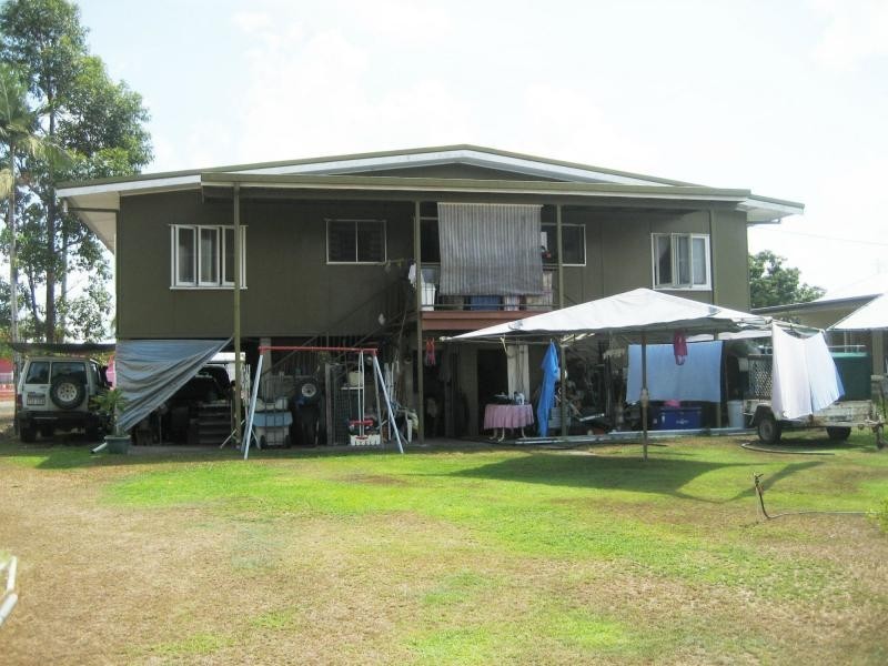 147-149 Victoria Street, Cardwell QLD 4849