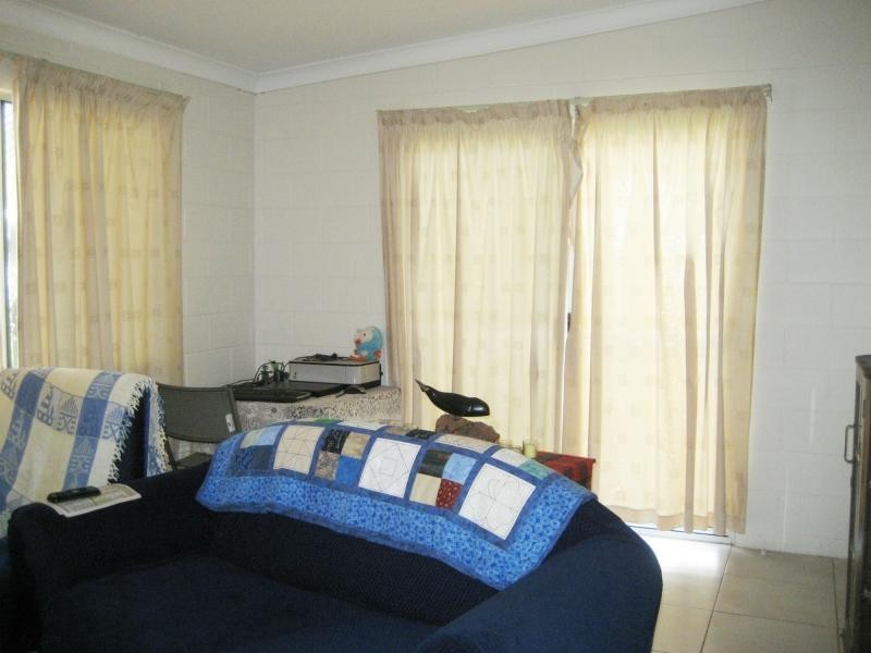 Unit 4/13 Toohey Street, Cardwell QLD 4849