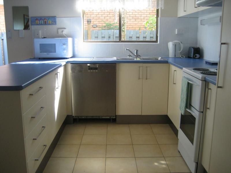 Unit 3/160 Victoria Street, Cardwell QLD 4849