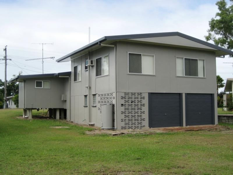 11 Jamieson Street, Cardwell QLD 4849