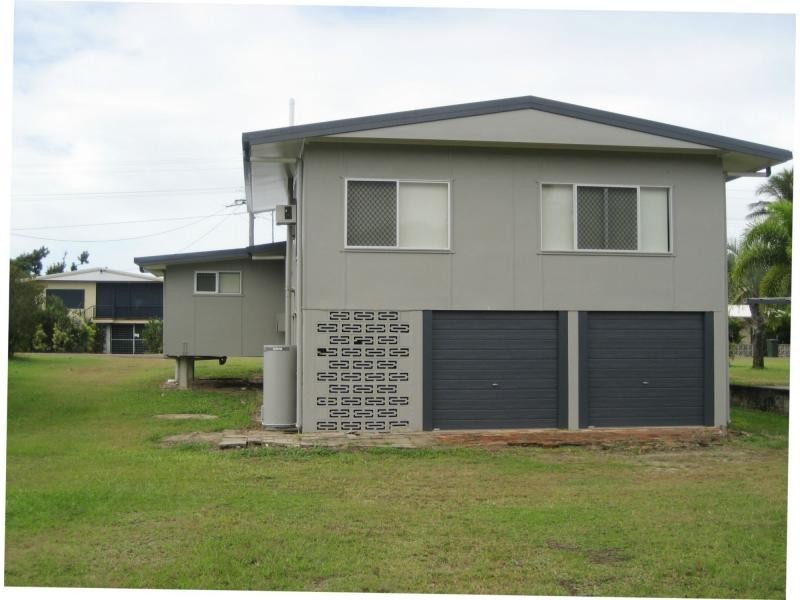 11 Jamieson Street, Cardwell QLD 4849