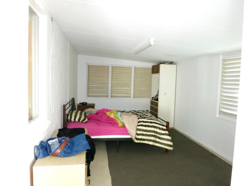 24 Roma Street, Cardwell QLD 4849