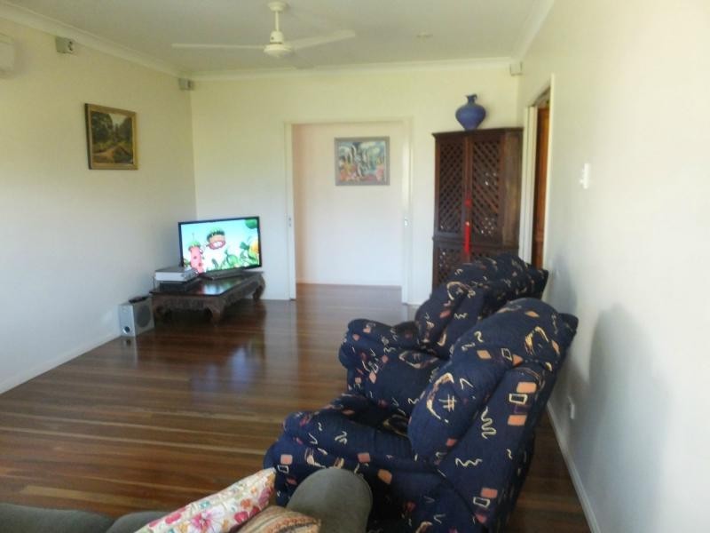 55645 Bruce Highway, Cardwell QLD 4849