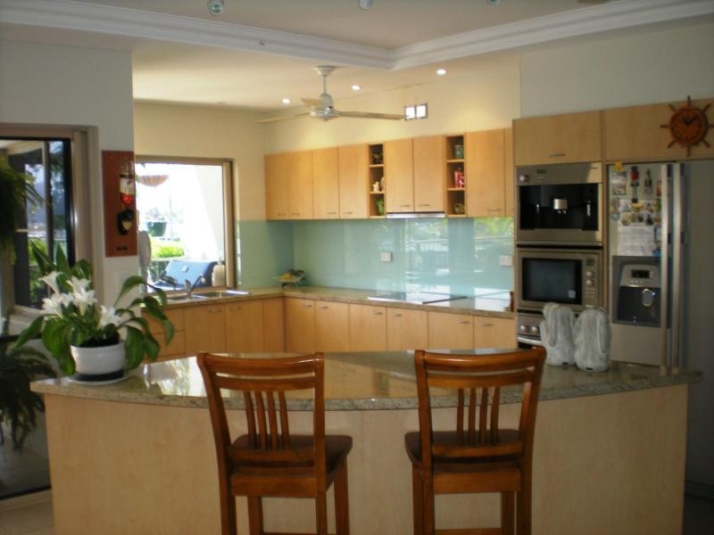 Unit 2/23 Poinciana Boulevard, Cardwell QLD 4849