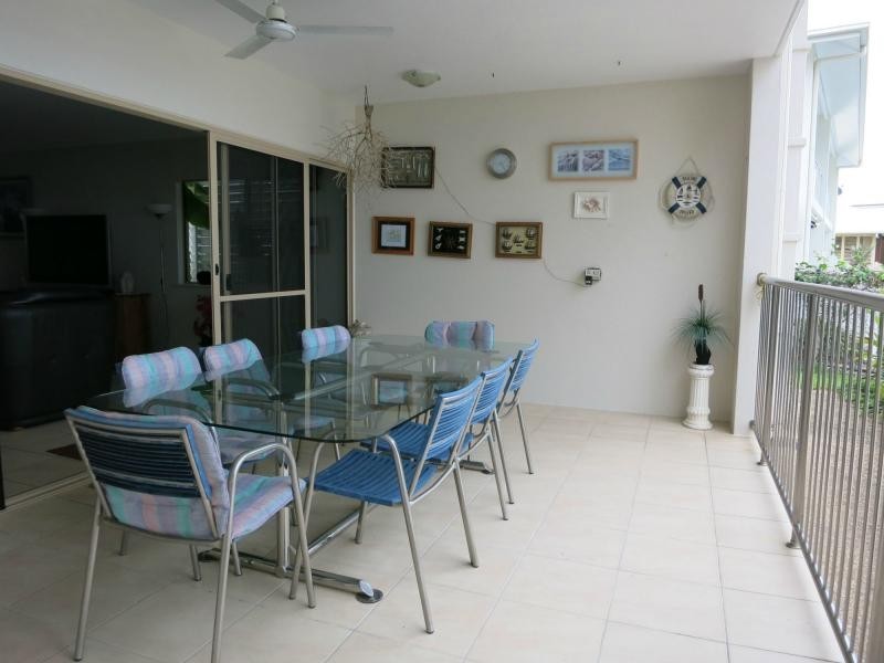 Unit 2/23 Poinciana Boulevard, Cardwell QLD 4849
