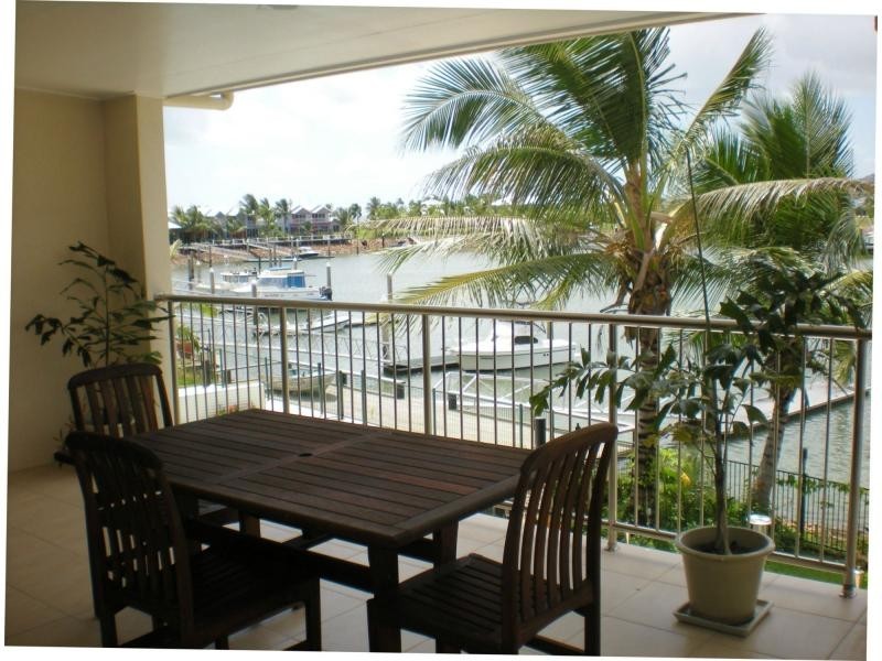 Unit 2/23 Poinciana Boulevard, Cardwell QLD 4849