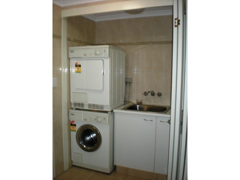 Unit 2/23 Poinciana Boulevard, Cardwell QLD 4849