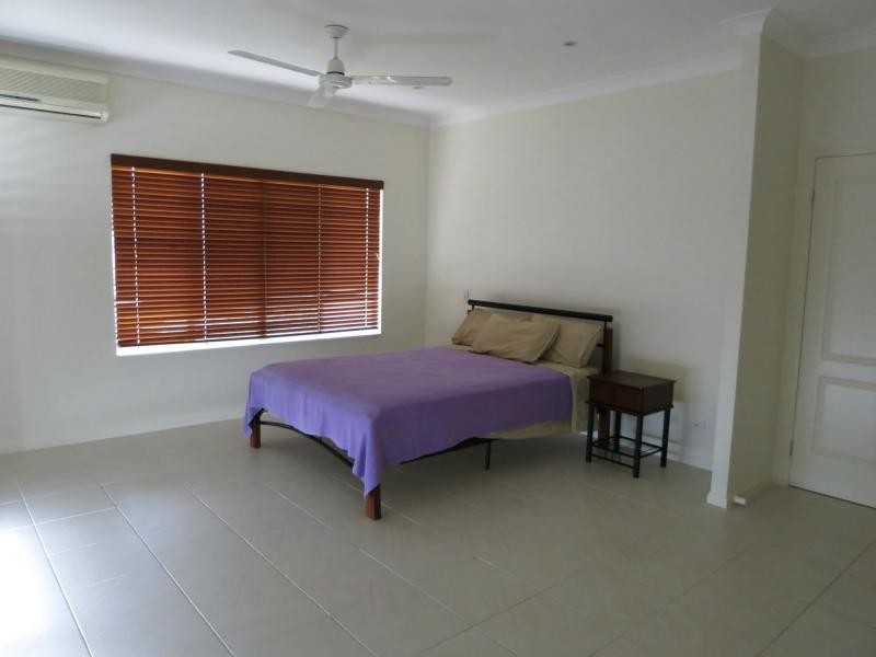 Unit 1/21 Poinciana Boulevard, Cardwell QLD 4849