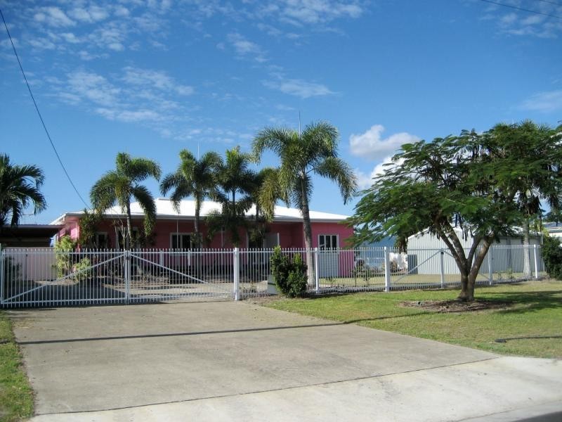 148 Victoria Street, Cardwell QLD 4849