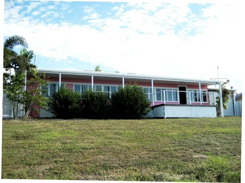 148 Victoria Street, Cardwell QLD 4849