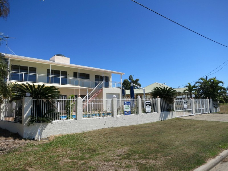 37 Marine Parade, Cardwell QLD 4849