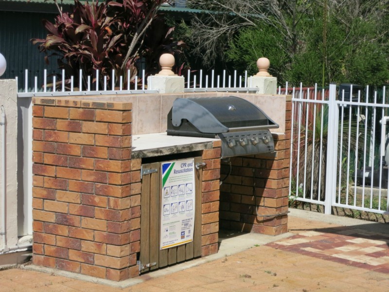 37 Marine Parade, Cardwell QLD 4849