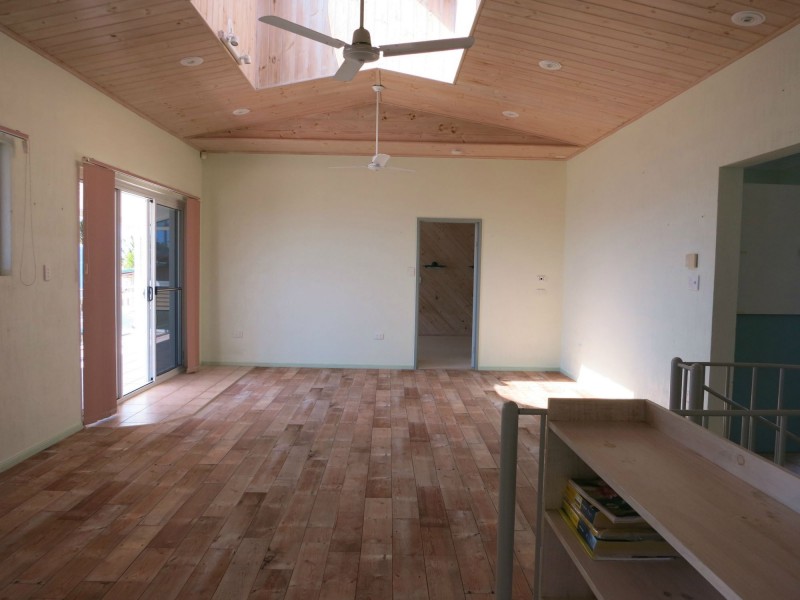 37 Marine Parade, Cardwell QLD 4849