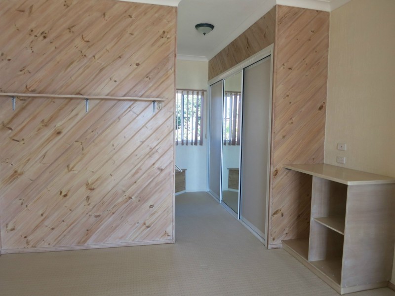 37 Marine Parade, Cardwell QLD 4849