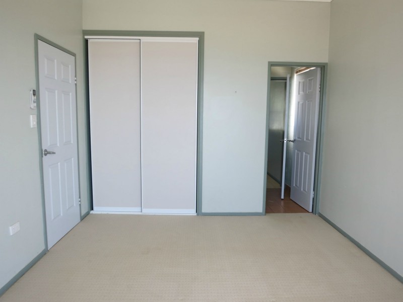 37 Marine Parade, Cardwell QLD 4849