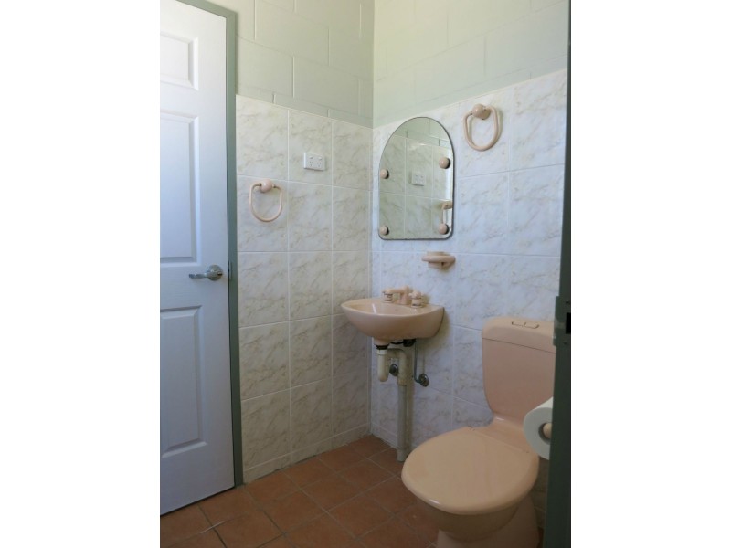 37 Marine Parade, Cardwell QLD 4849