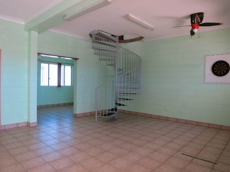 37 Marine Parade, Cardwell QLD 4849