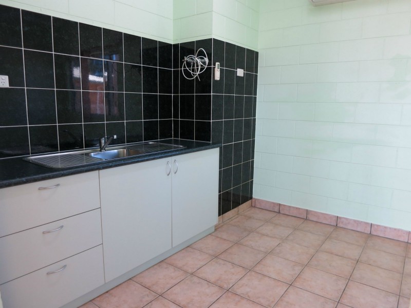 37 Marine Parade, Cardwell QLD 4849